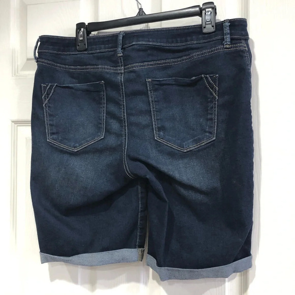 Apt 9 Bermuda Jean Shorts Size 14 - Picture 4 of 7